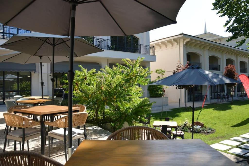 Charming Sunny Apartment+Swimming Pool Saints Constantine and Helena ภายนอก รูปภาพ